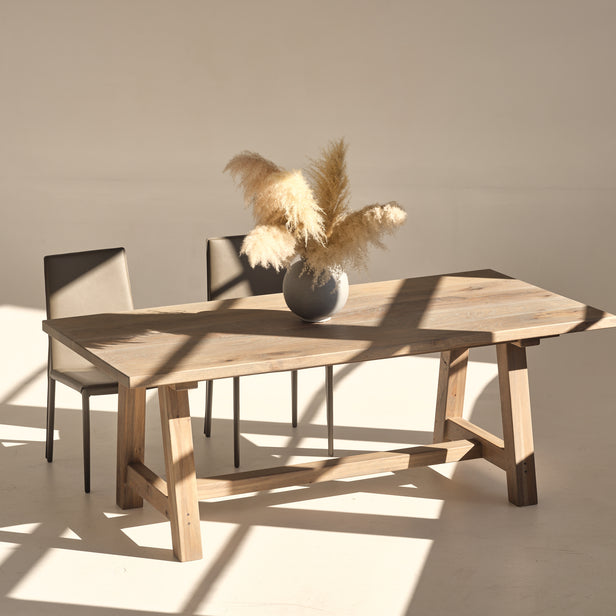 Tucson Dining Table